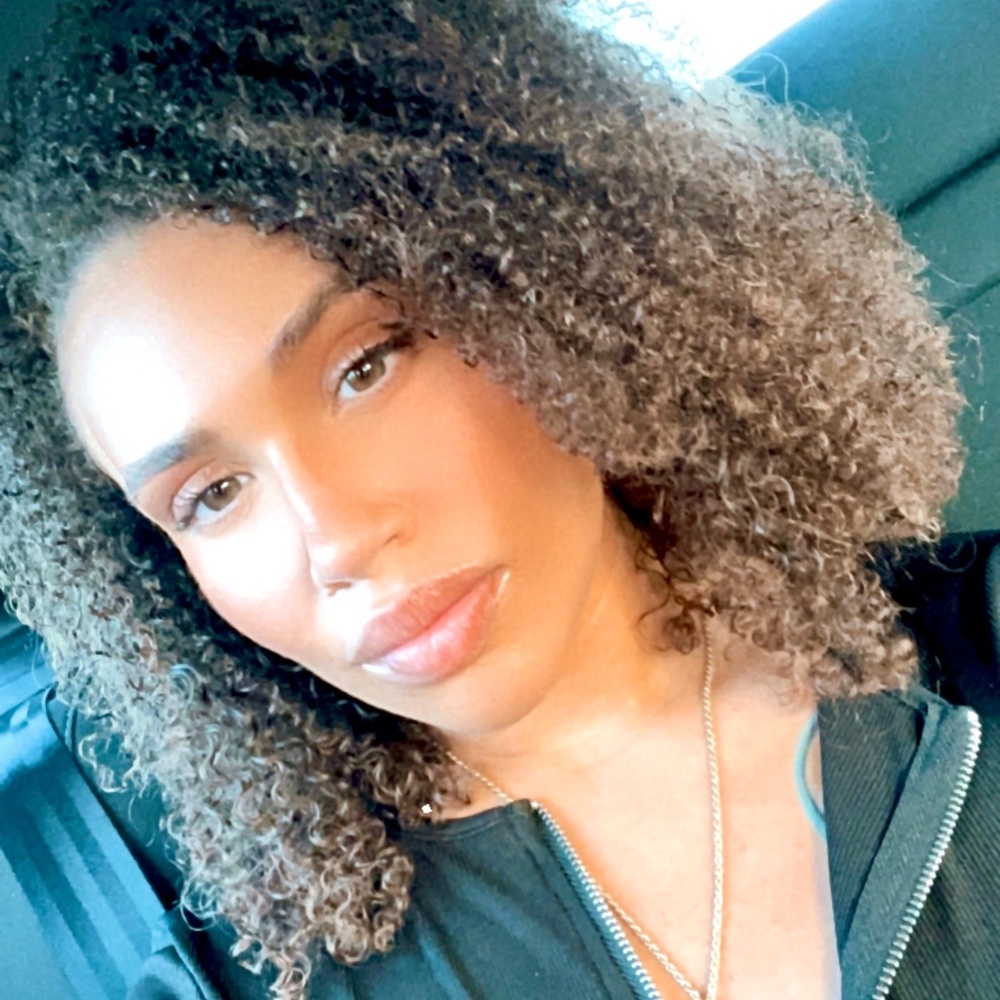 Meet your Posher, Lauryn